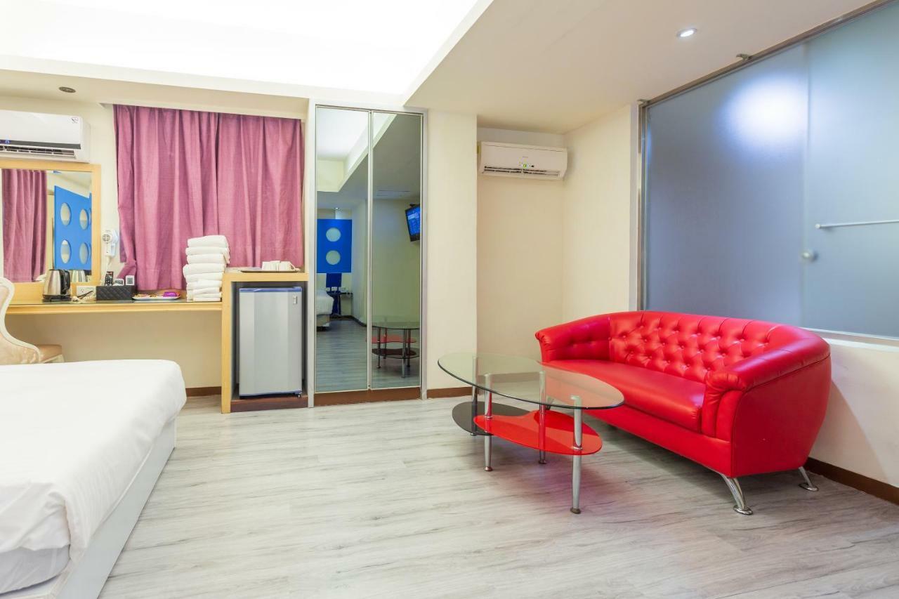 Newrise Hotel Kaohsiung Exterior photo